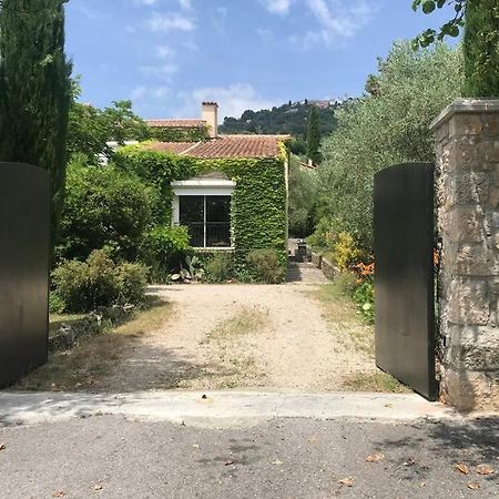 Votre Charmant Studio Duplex Pres De Cannes Peymeinade Exteriör bild